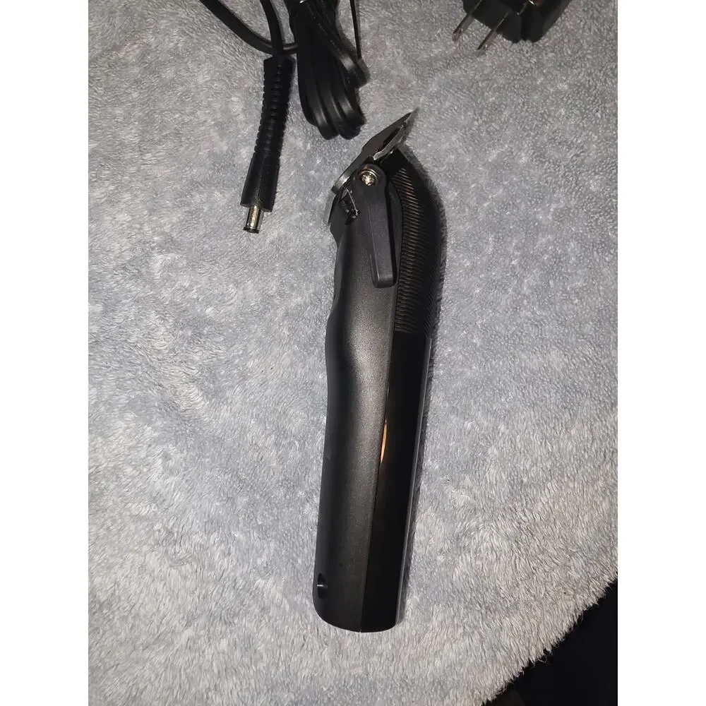 Andi Professional Envy II Cordless or Cord Clippers  And Original Power Adapter